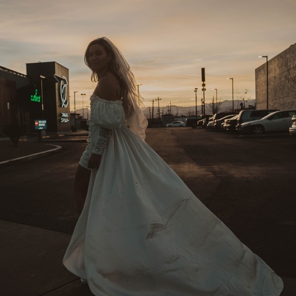 Colette Bridal Gown - Picture 8 of 15